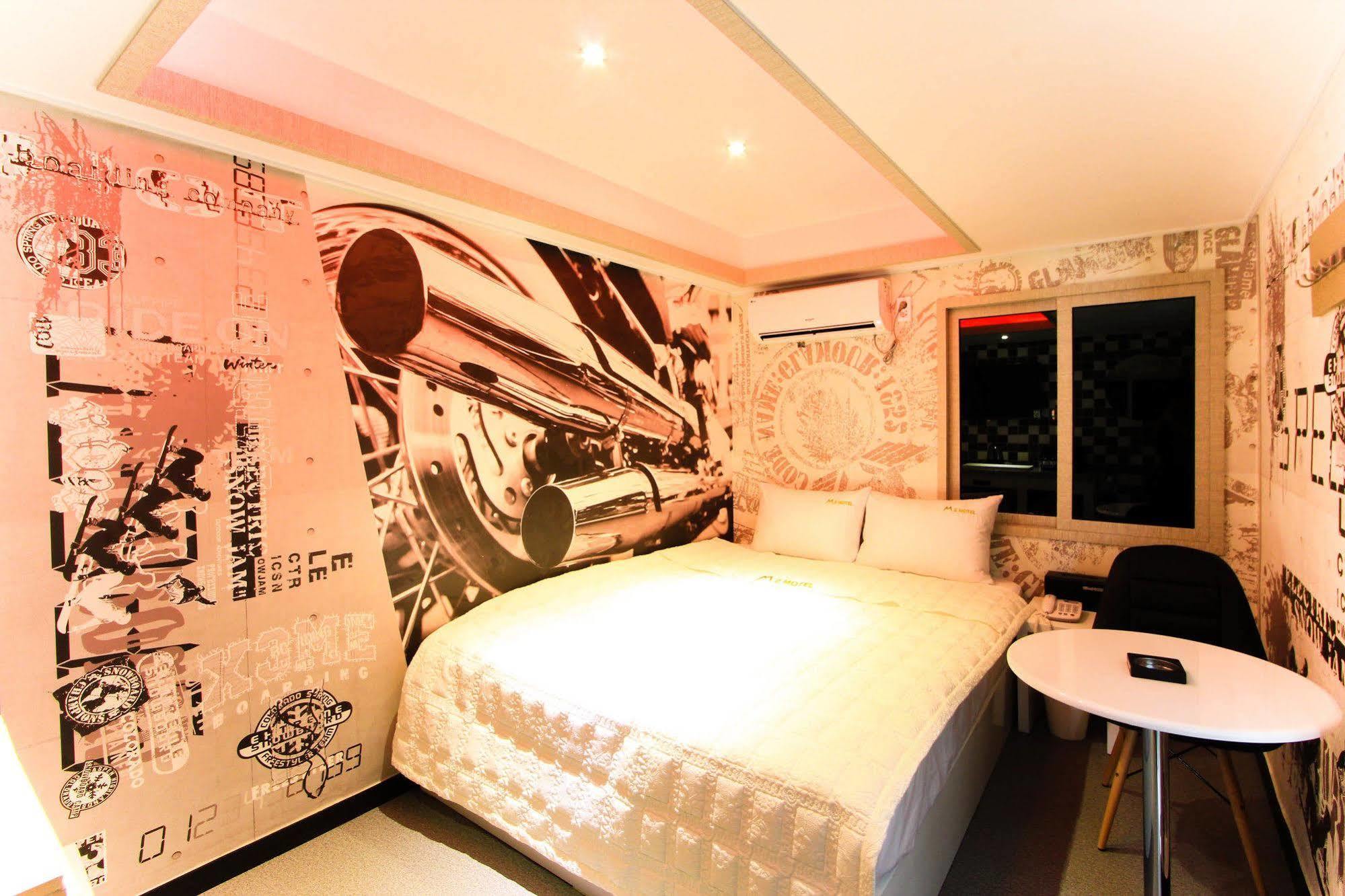 M2 Motel Пусан Екстериор снимка
