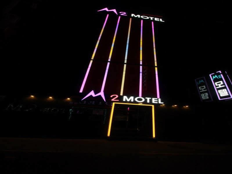 M2 Motel Пусан Екстериор снимка